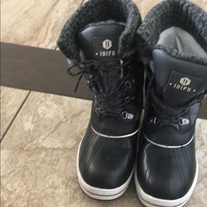 Women’s warm snow boot